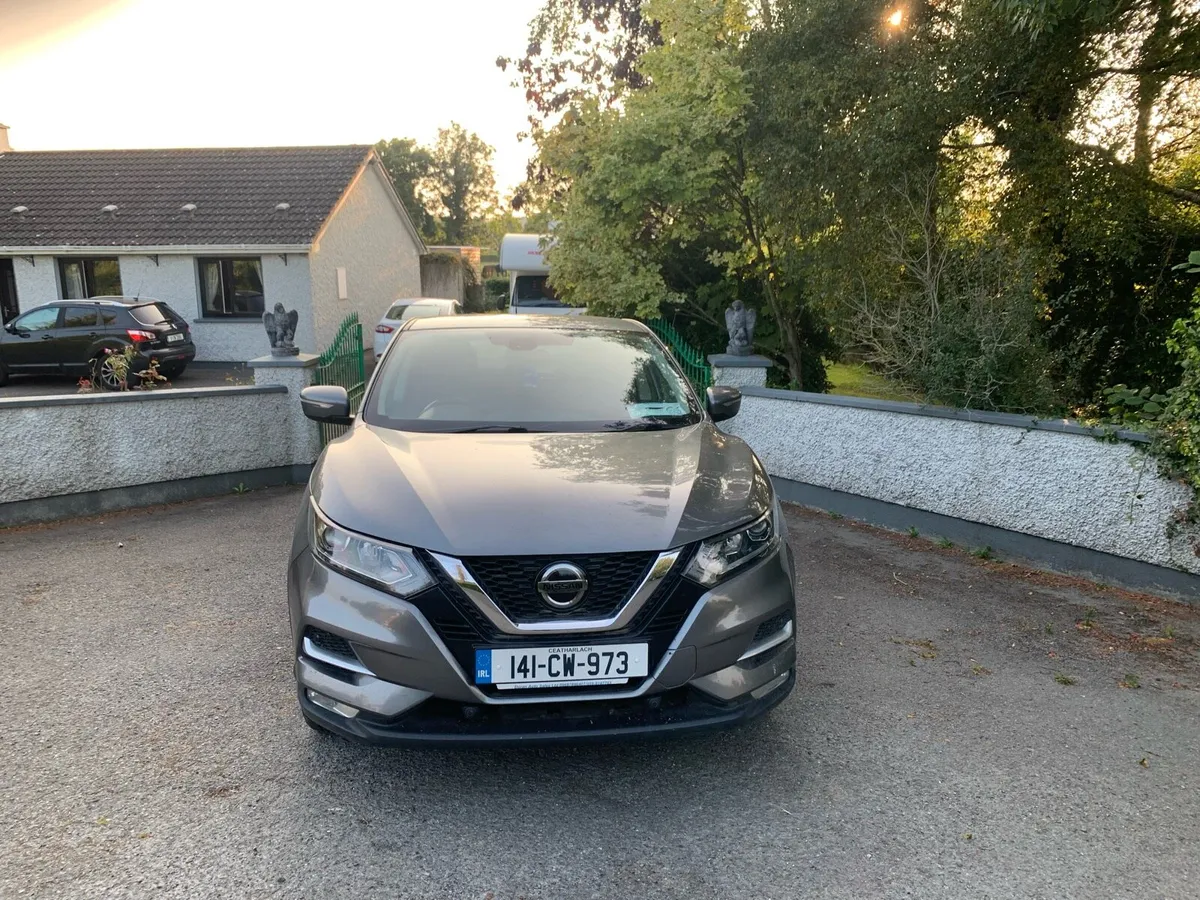 2014 Nissan Qashqai - Image 1