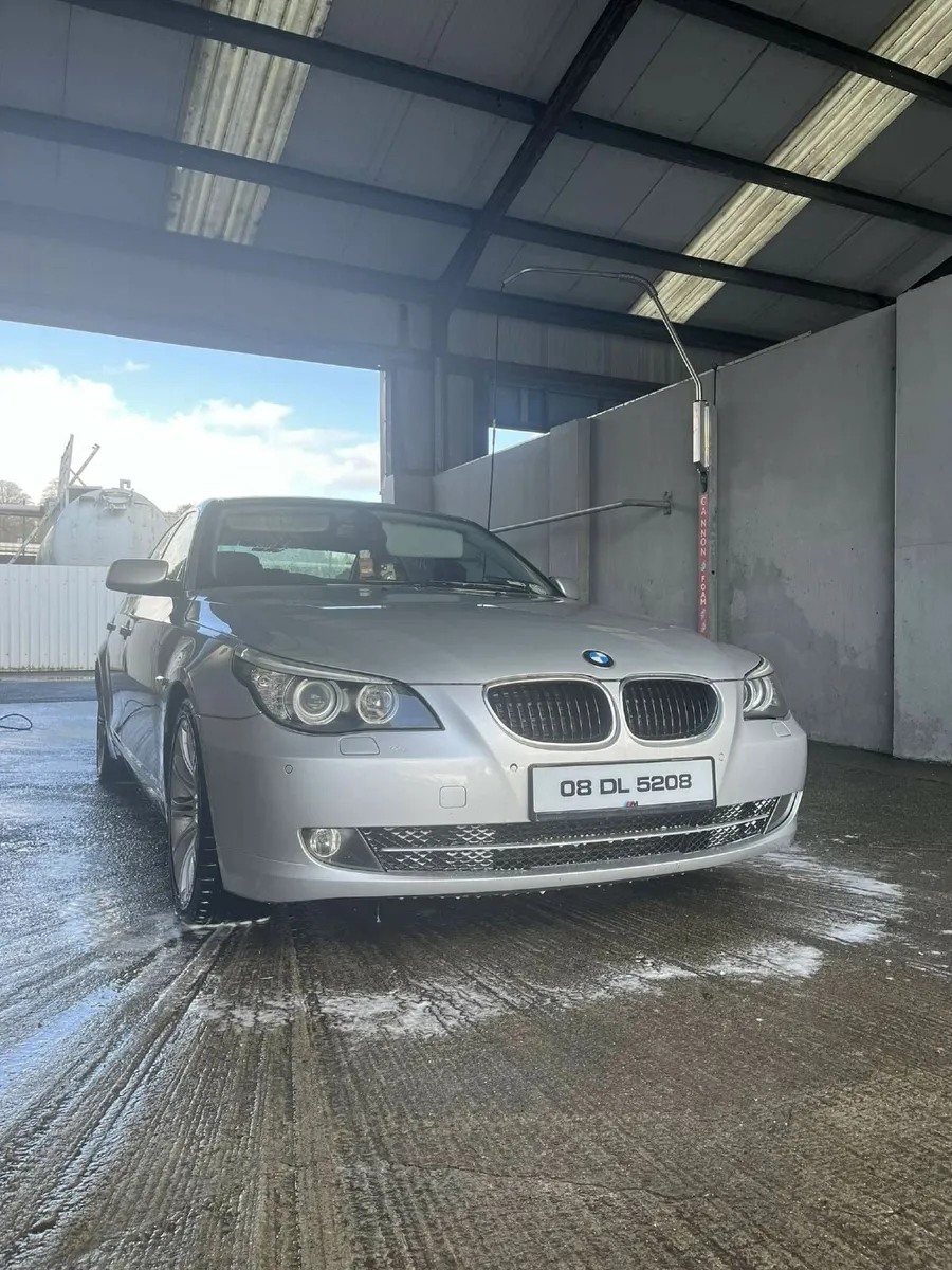 BMW 5-Series 2008 - Image 3
