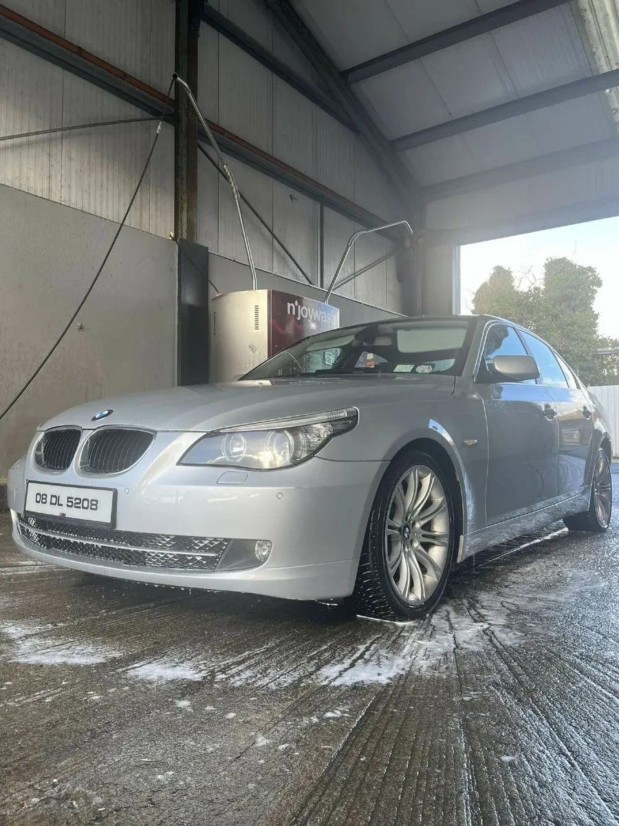 BMW 5-Series 2008 - Image 4
