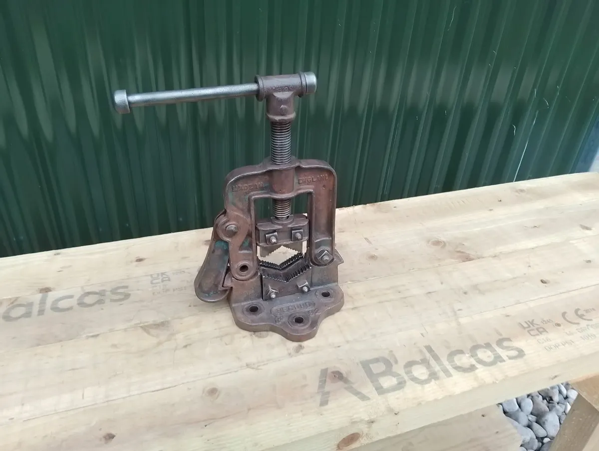 Pipe Vice - Image 2