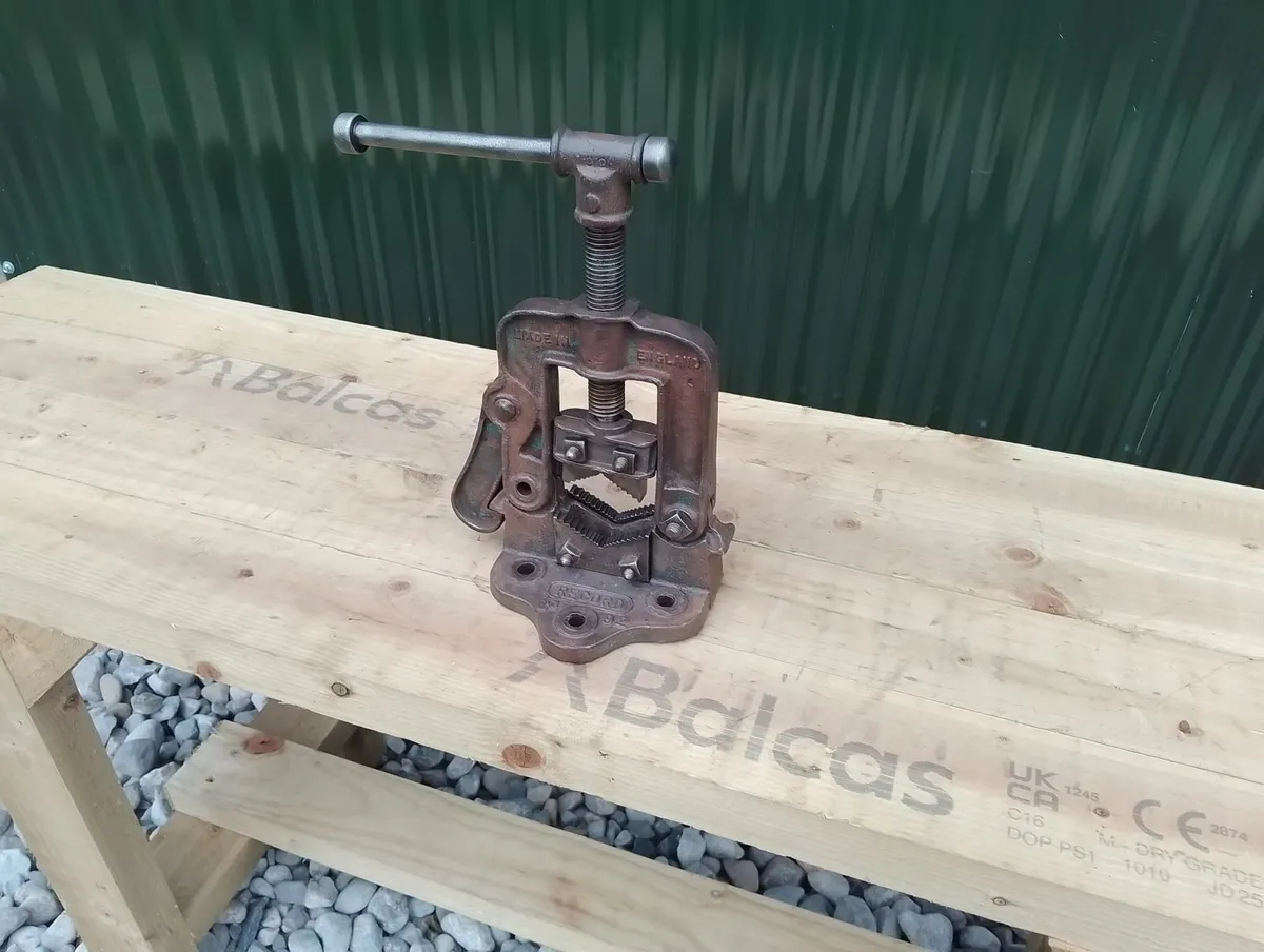 Pipe Vice - Image 3