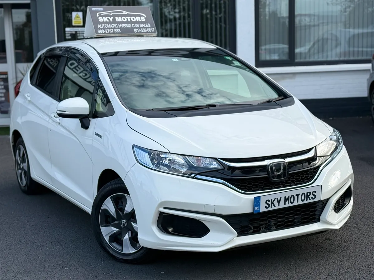 2018 Honda Jazz/Fit 1.5 Petrol Hybrid ,Automatic - Image 1