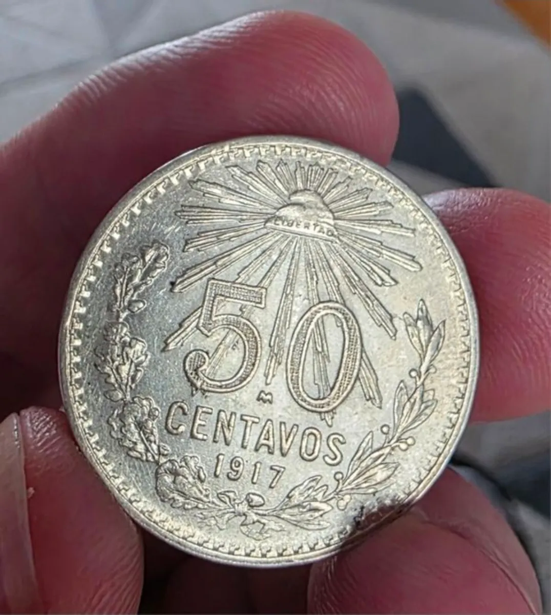 1917 50 silver mexican centavos coin - Image 1
