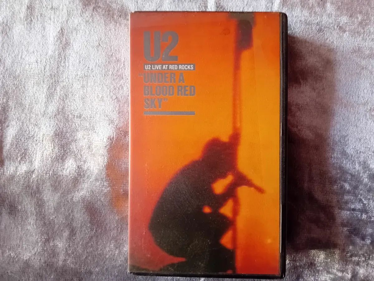 U2  LIVE AT REDROCKS  VHS VIDEO - Image 1