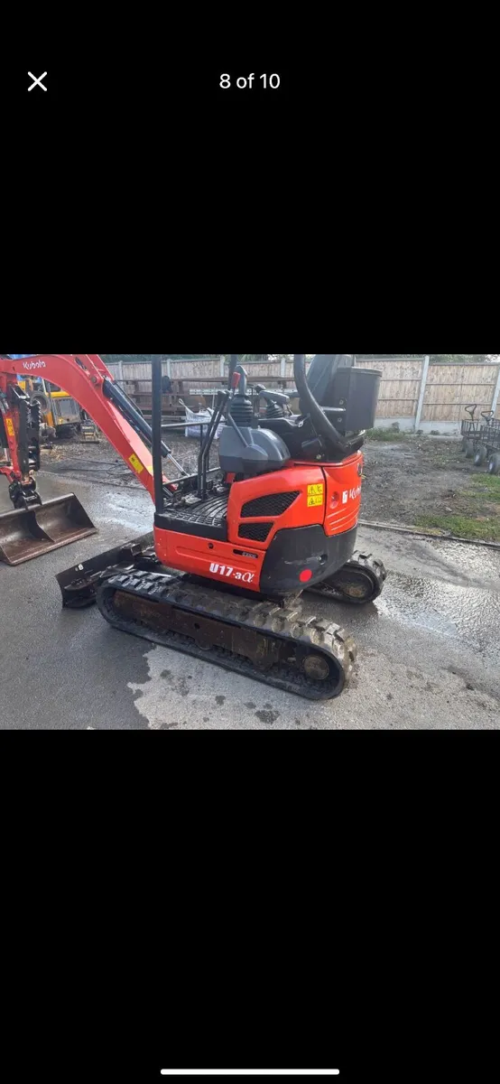 Kubota u17 mini digger - Image 3