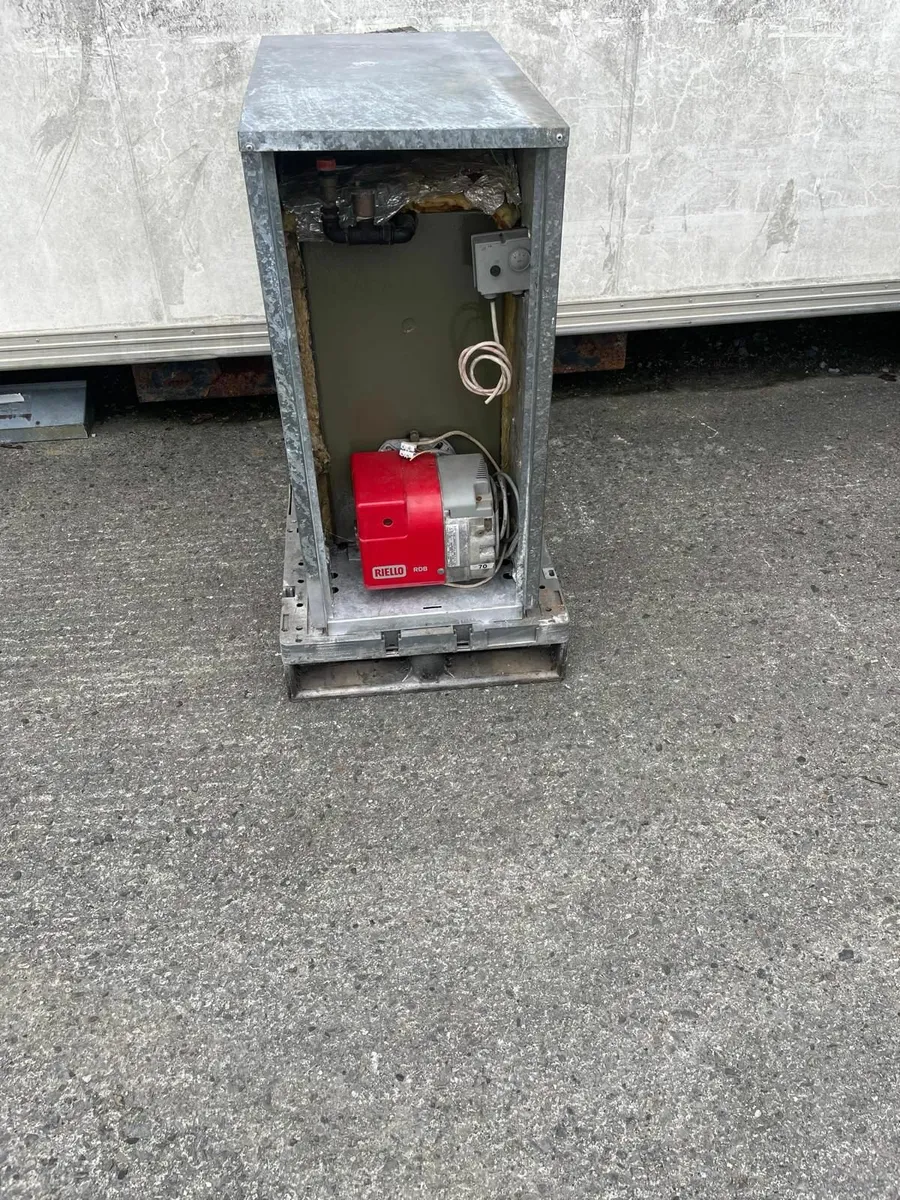 Grant 50/90 Oil Boiler - Image 2