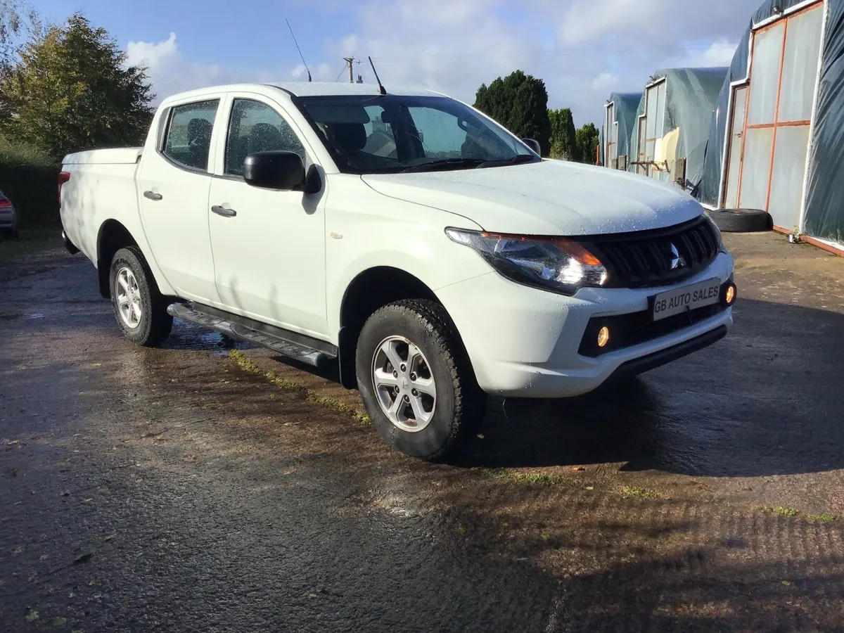 Mitsubishi L200 - Image 1