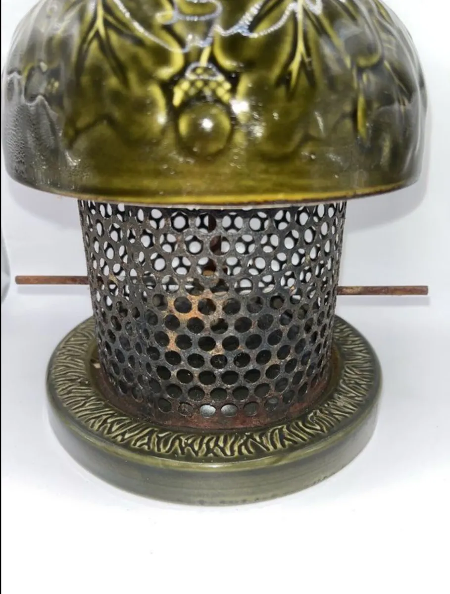 Vintage Masons Cash Ceramic Bird Feeder - Image 3