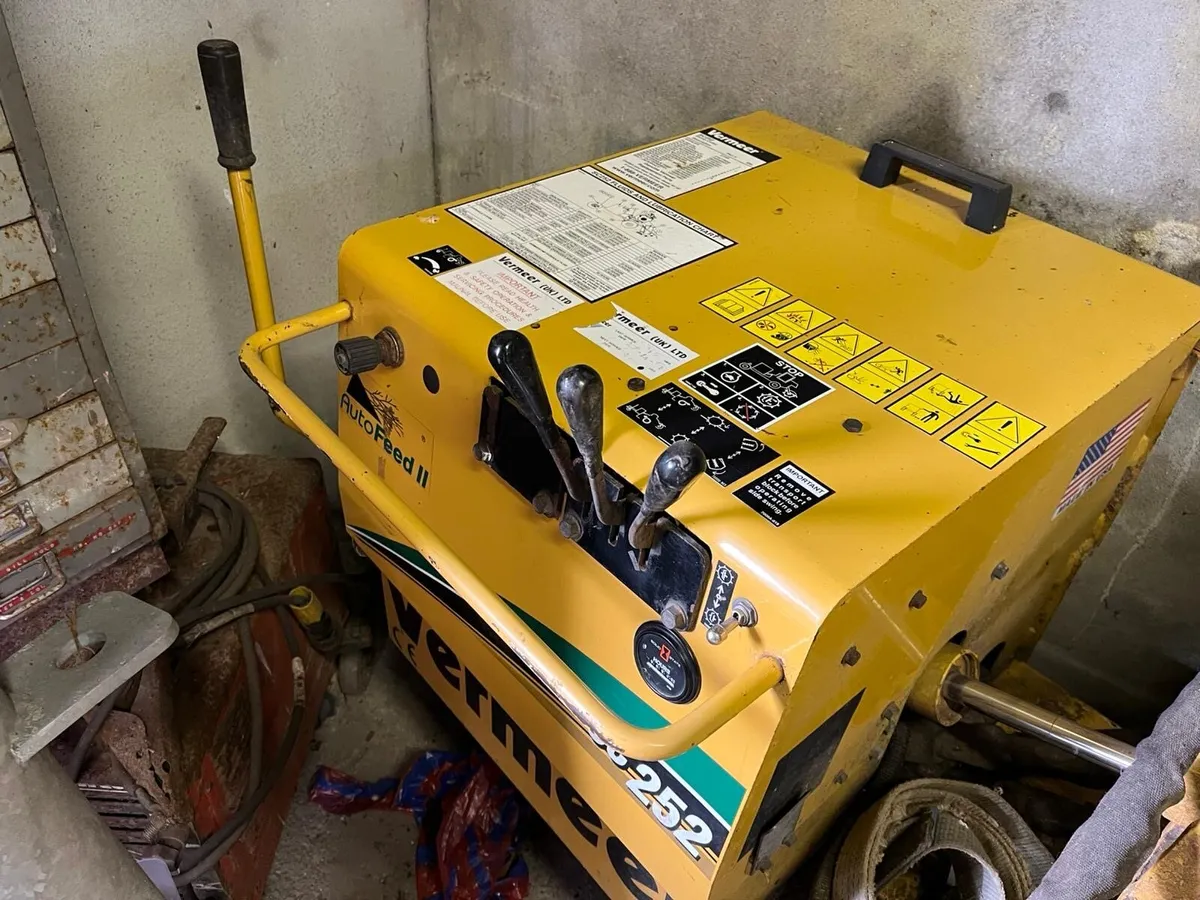 Vermeer Stump Grinder - Image 4