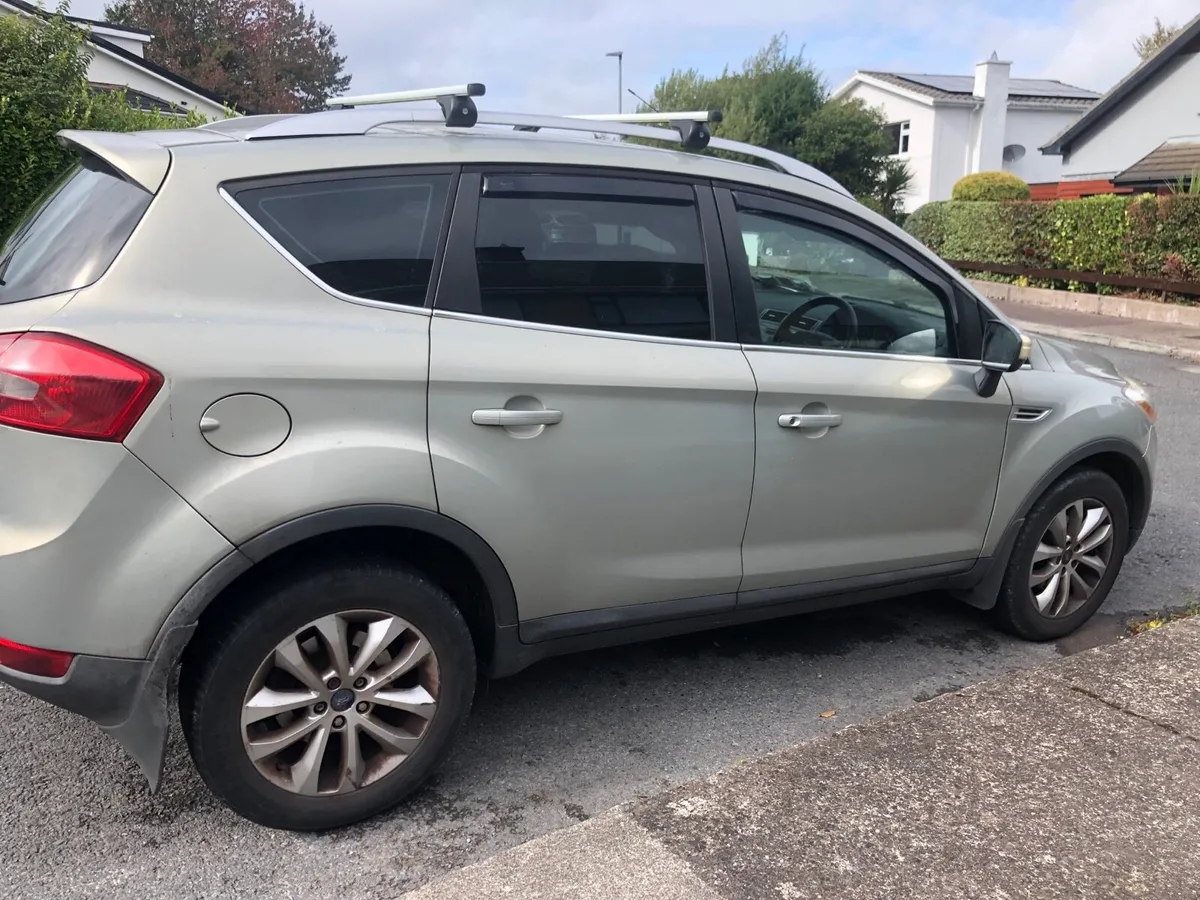 Car - Image 3