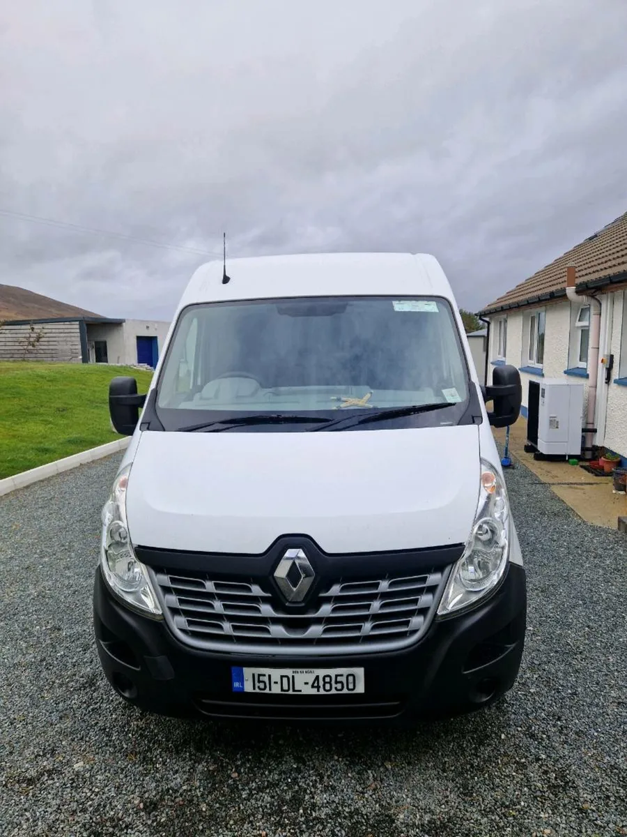 2015 Renault Master - Image 2