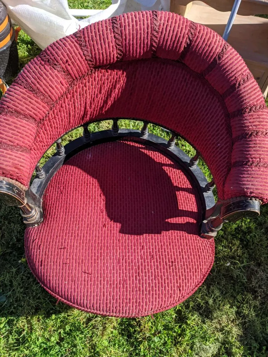 Antique Victorian style chair upholstered - Image 3