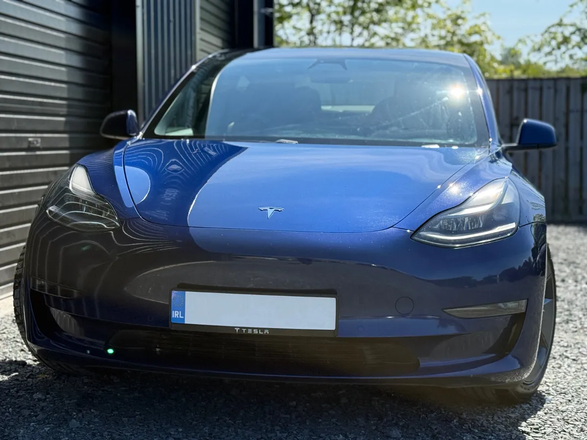 212 Tesla Model 3 Standard Range Plus - Image 2