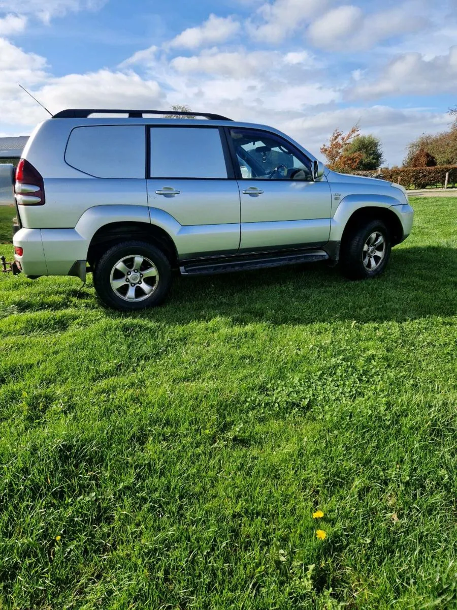 Toyota landcruiser - Image 3