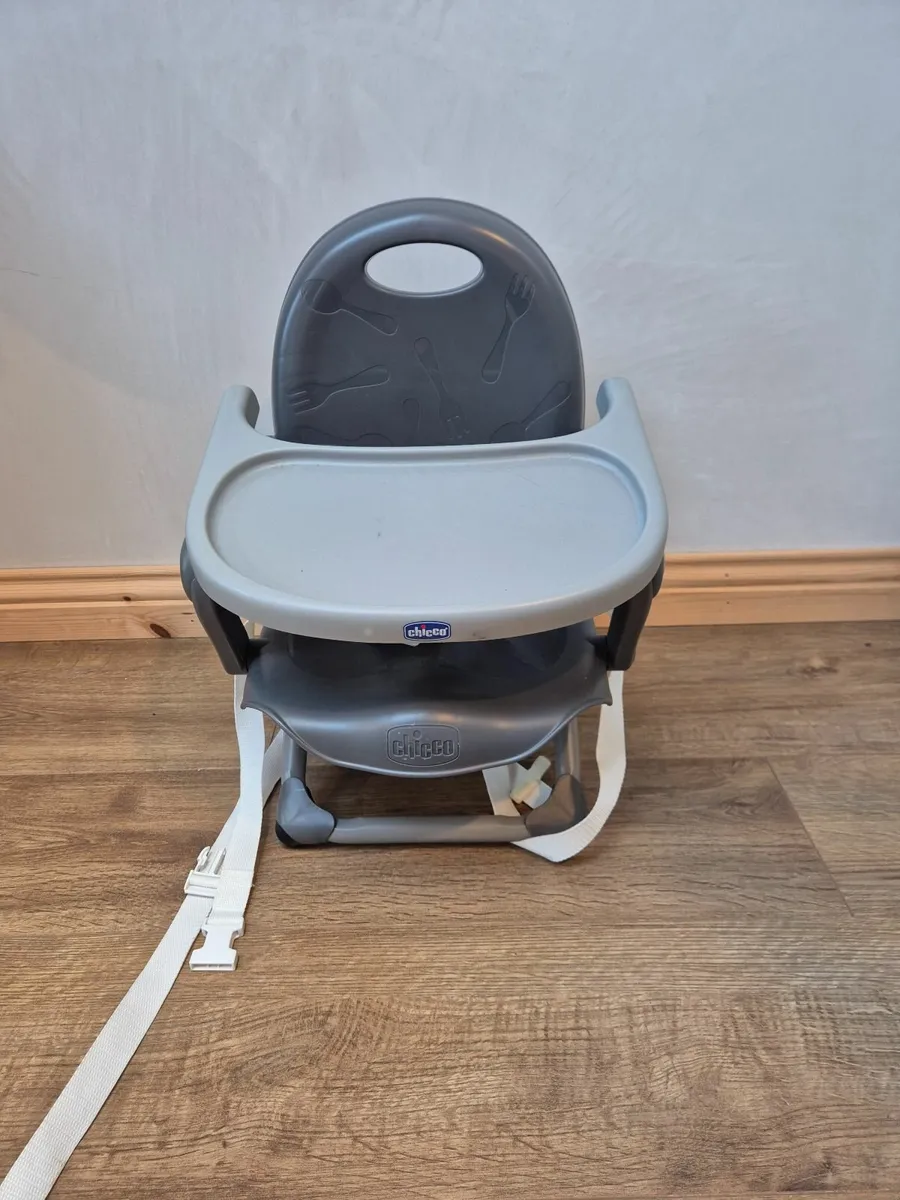 Chico Travel High Chair - Image 1