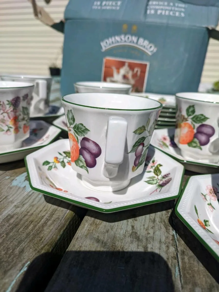 18 piece tea set - Image 3