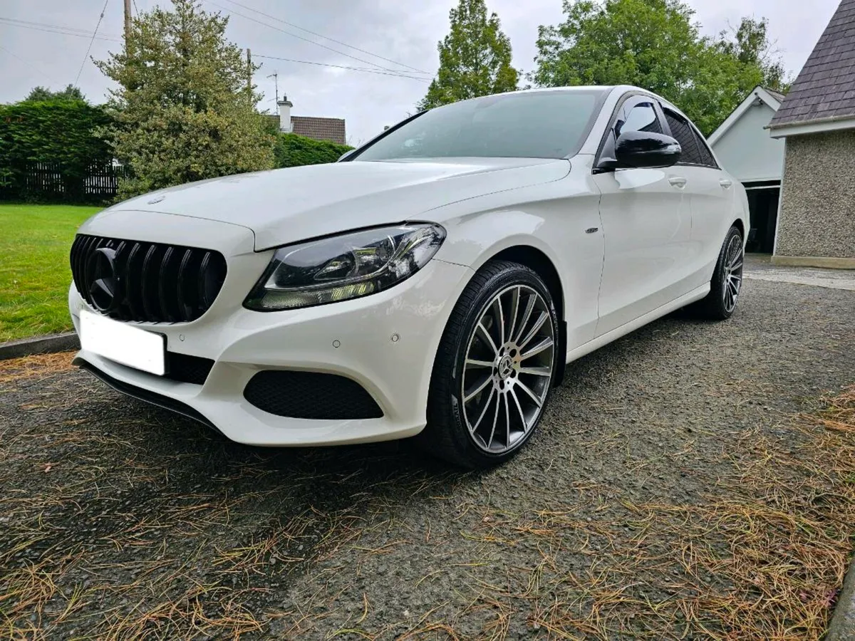 2016 Mercedes C220D - Image 2