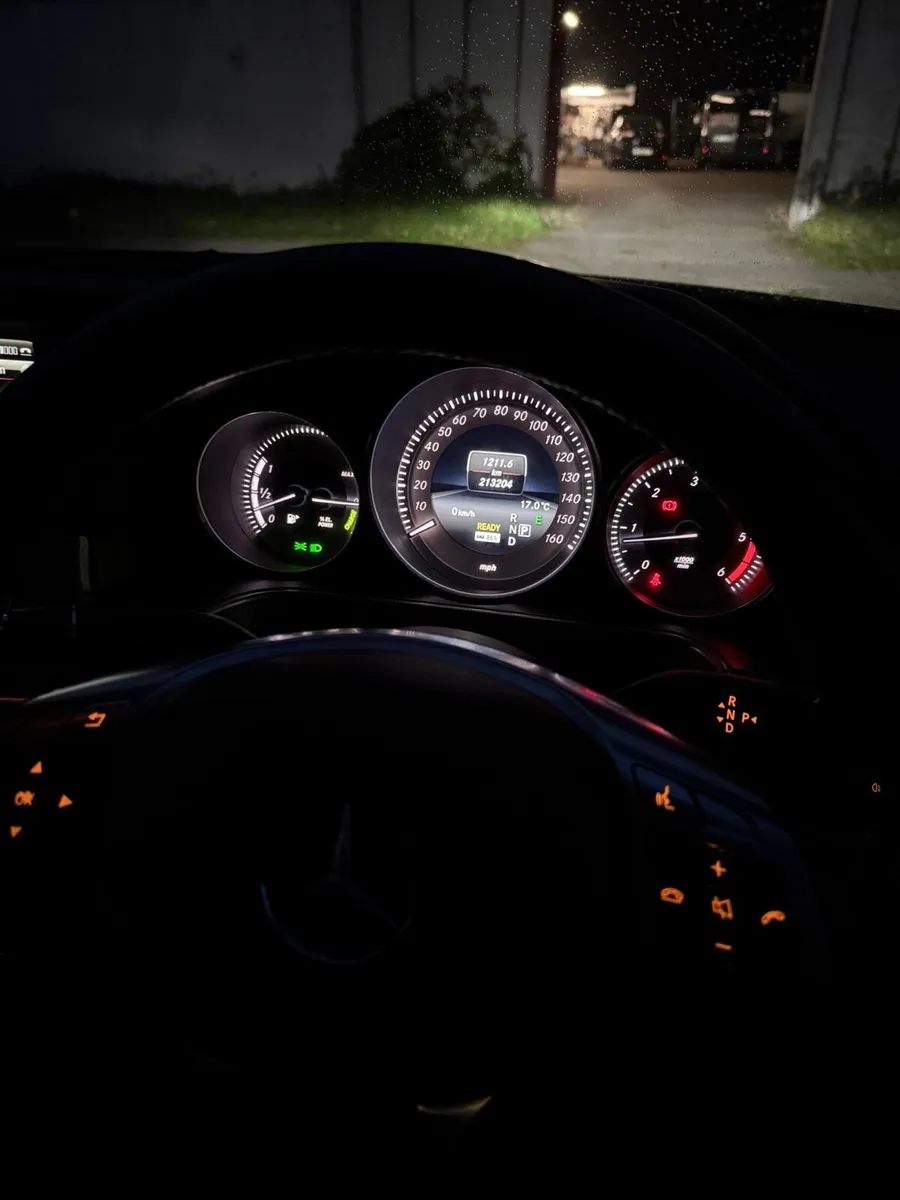 Mercedes Benz e300 hybrid AMG swap for smaller car - Image 4