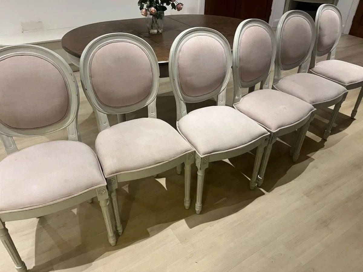 dining - Image 4