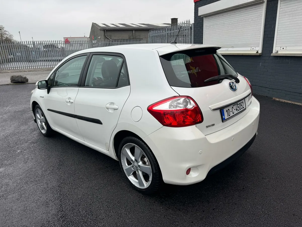 Need small car - Image 4