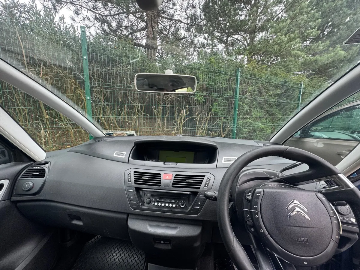 Citroen C4 Picasso 2011 - Image 3