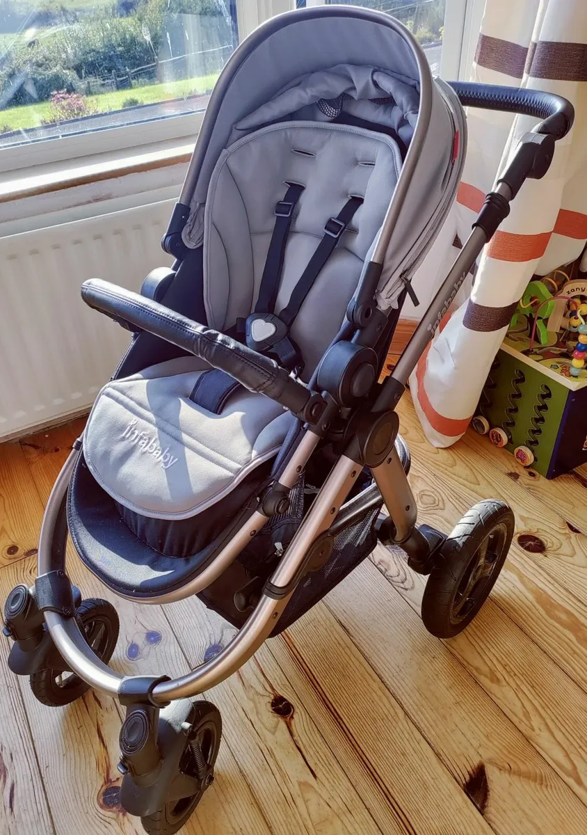 Infababy Ultimo 4 Wheel, 3in1 Travel System. - Image 1