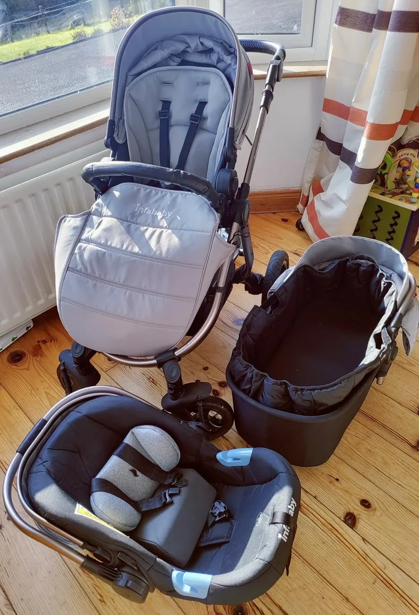 Infababy Ultimo 4 Wheel, 3in1 Travel System. - Image 2