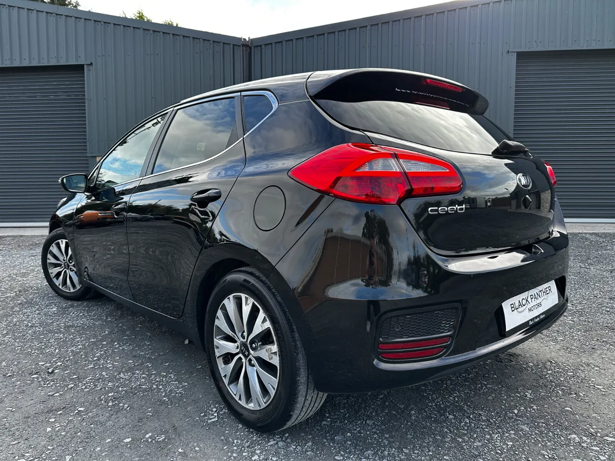 [DEPOSIT TAKEN] Kia Ceed 182’ EX LOW MILEAGE - Image 3