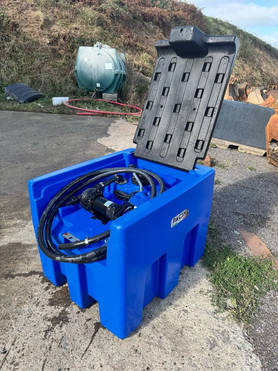 200 Litre Adblue Bowser - Image 2