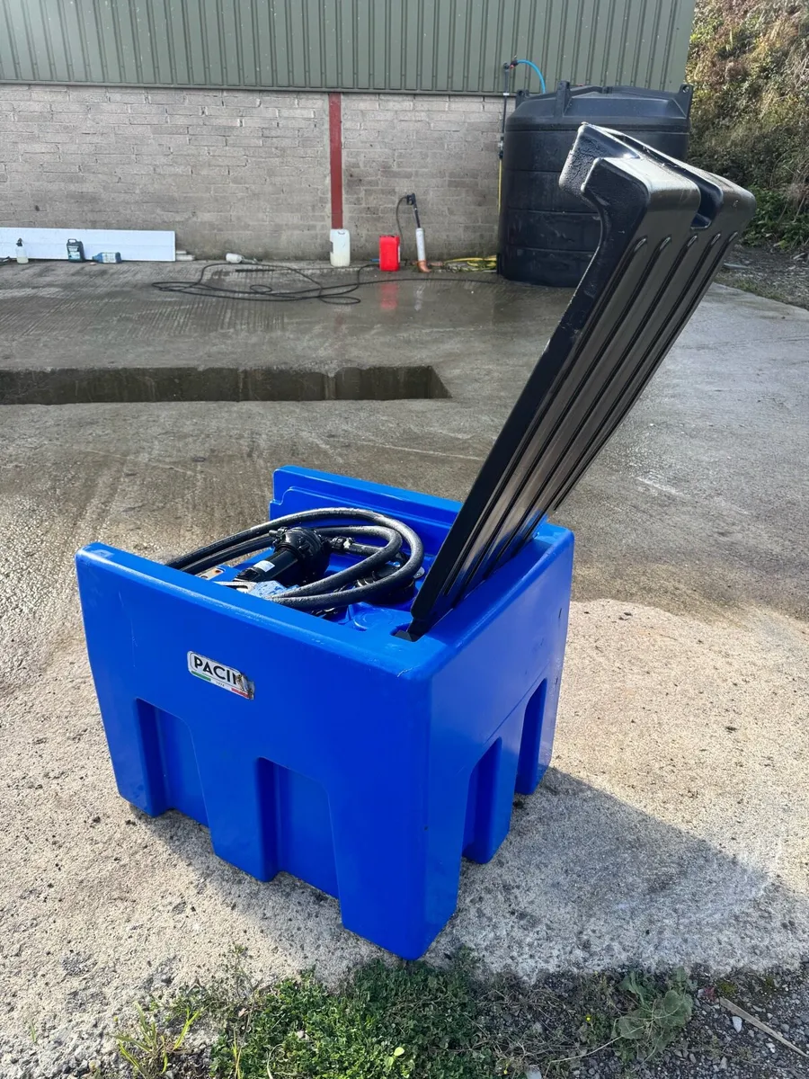 200 Litre Adblue Bowser - Image 3