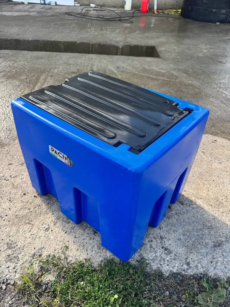 200 Litre Adblue Bowser - Image 4