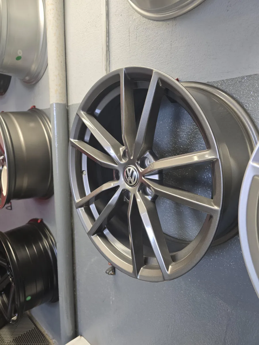 **Special** 18" 19" Volkswagen Pretoria Style - Image 4