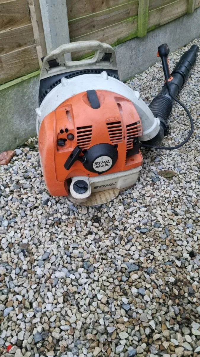 Stihl blower - Image 1
