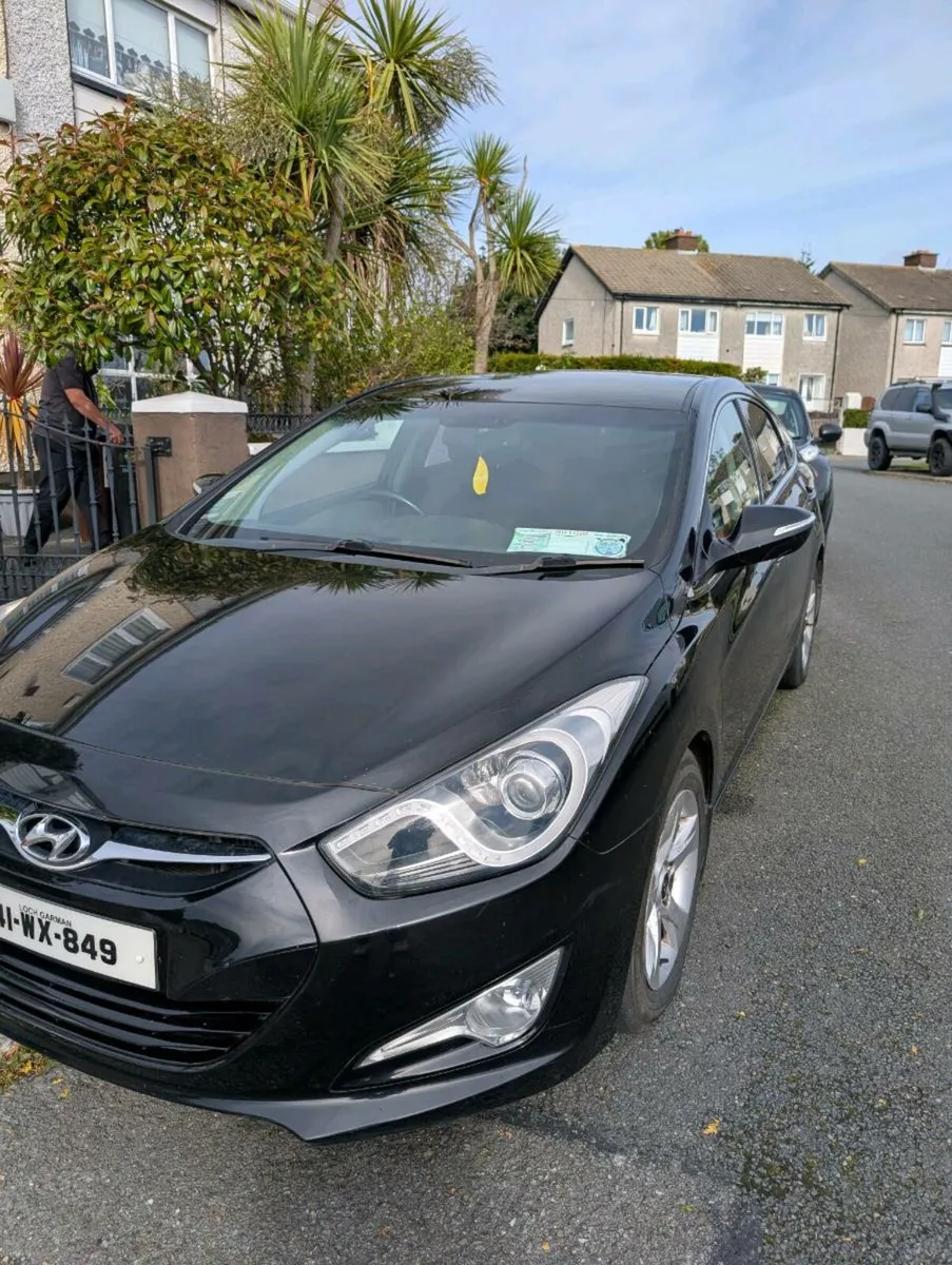 2014 Hyundai i40 (Blue) Saloon - Image 4