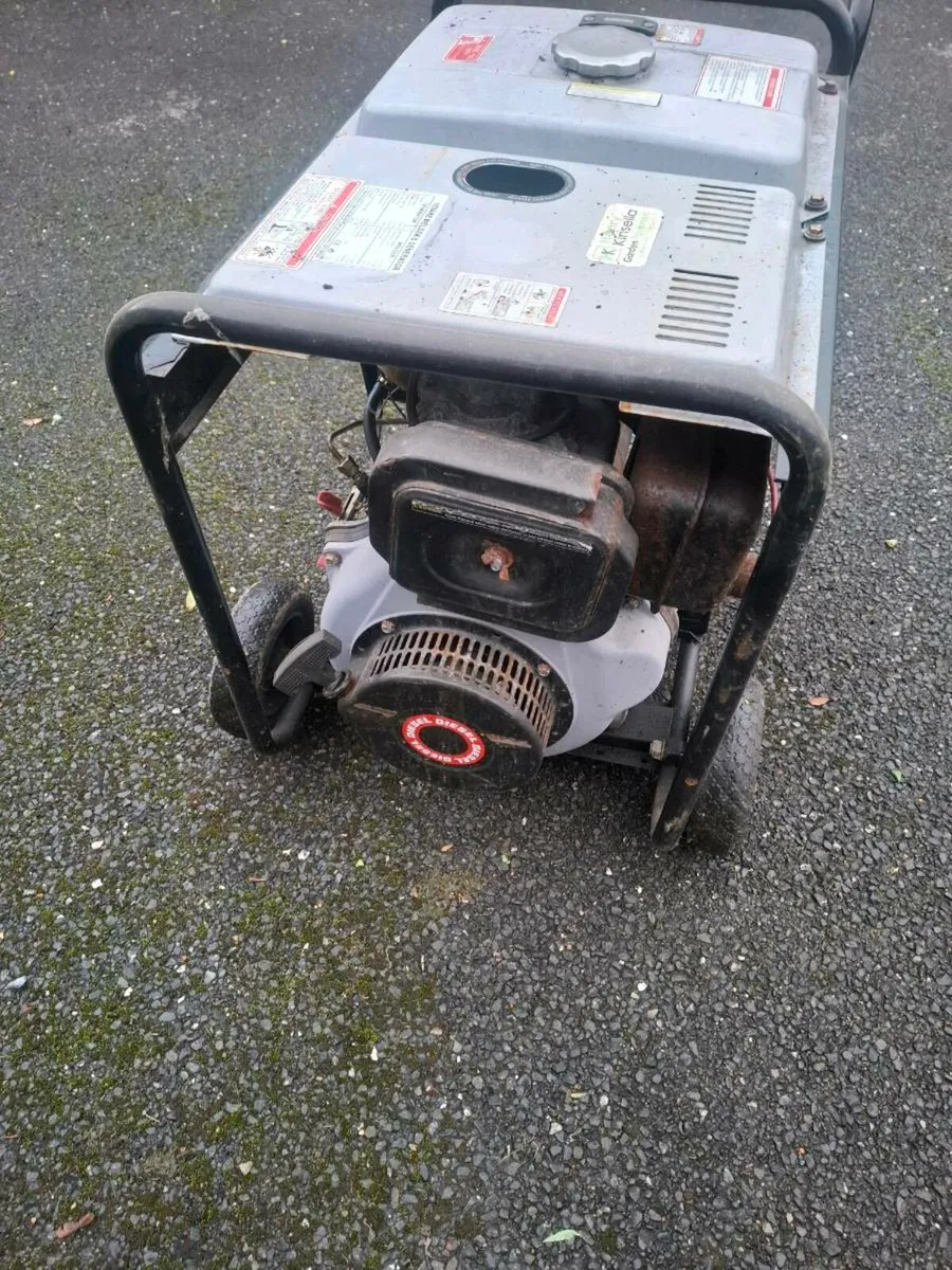 10 HP deisel welder/generator - Image 3