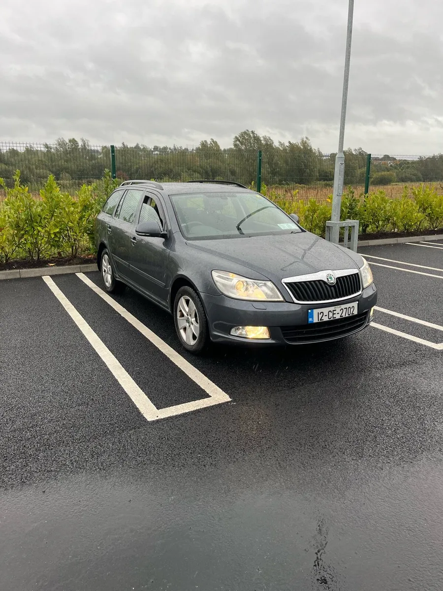 2.0 Octavia Estate New NCT+8 months tax - Image 1