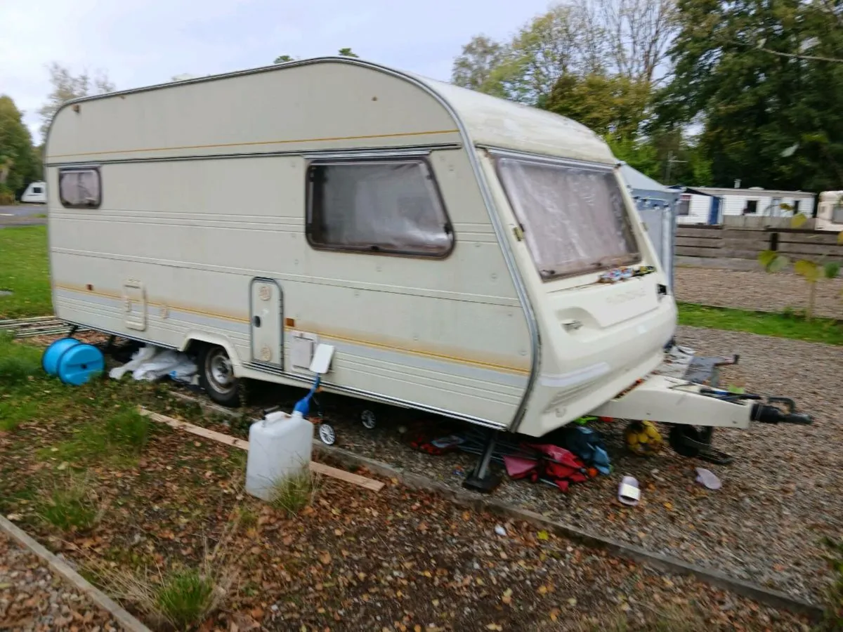 Caravan - Image 4