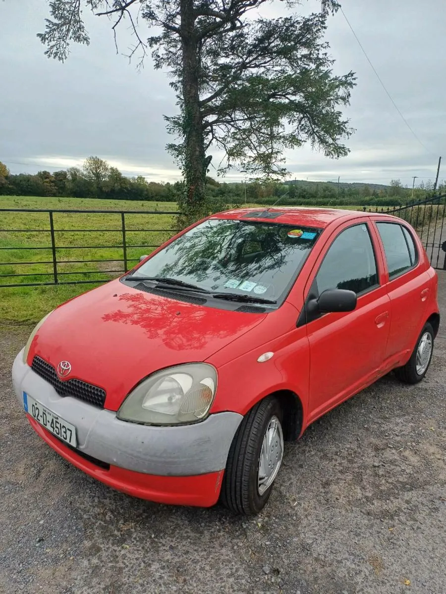 TOYOTA YARIS - Image 2