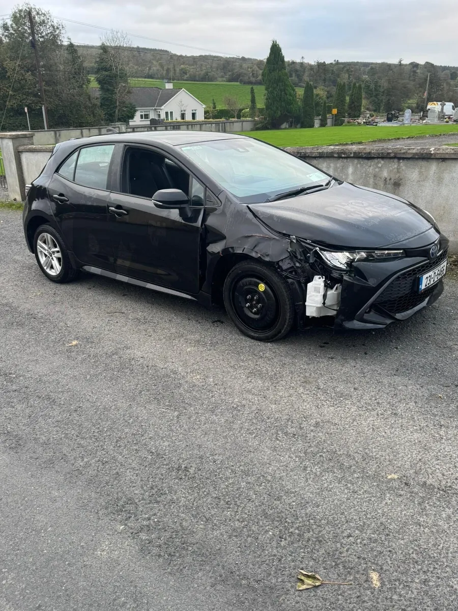 2023 Toyota Corolla hybrid - Image 3