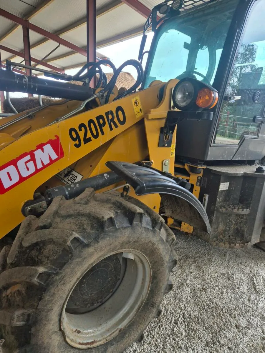 Loader - Image 3