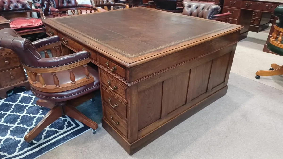 Solid Oak Desk 153 x 137 - Image 2