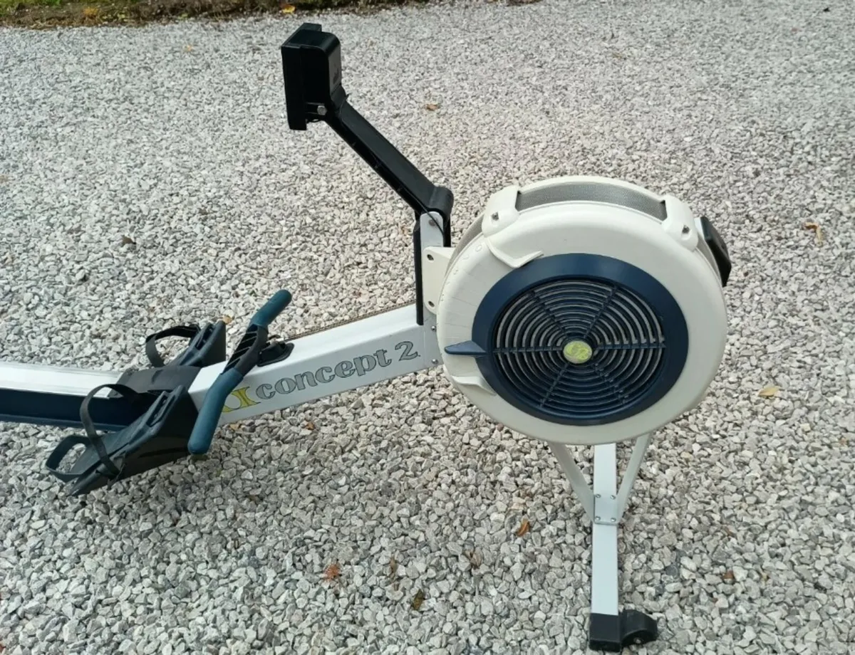 Concept 2 rowing machine - Image 4
