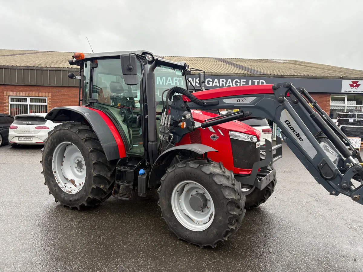 Massey Ferguson 5711 - Image 4