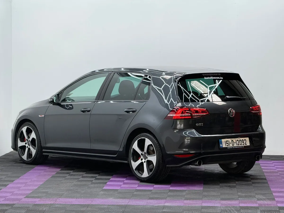2015 Volkswagen Golf GTI 2.0TSI, Automatic - Image 4