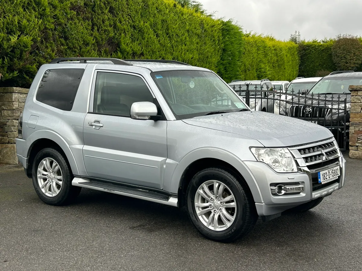 2018 Mitsubishi Pajero SWB 3.2 DiD Manual - Image 1