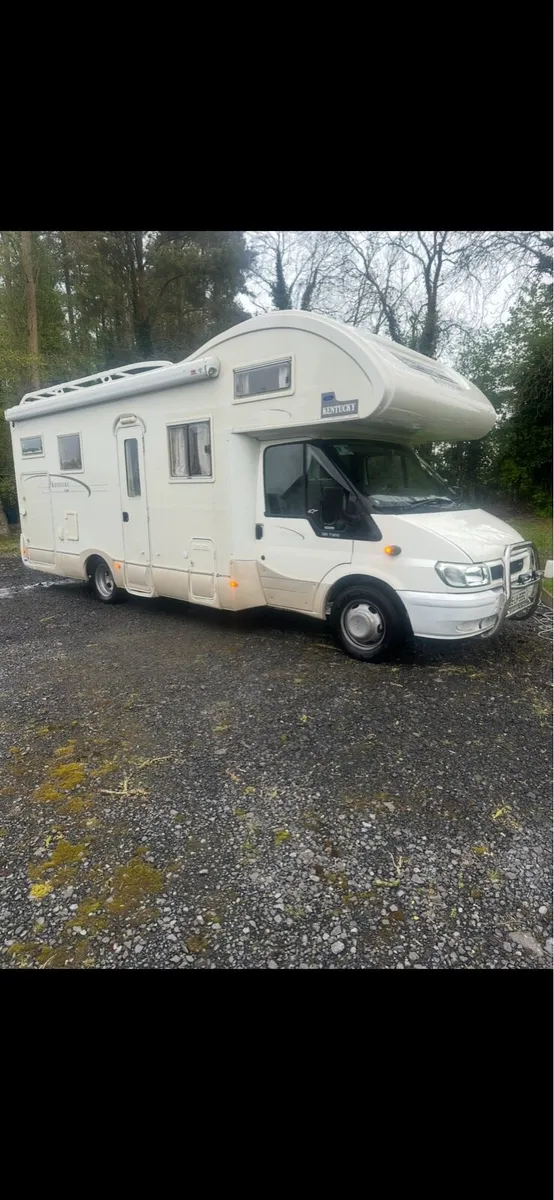 2005 Kentucky estro 5 RHD - Image 3