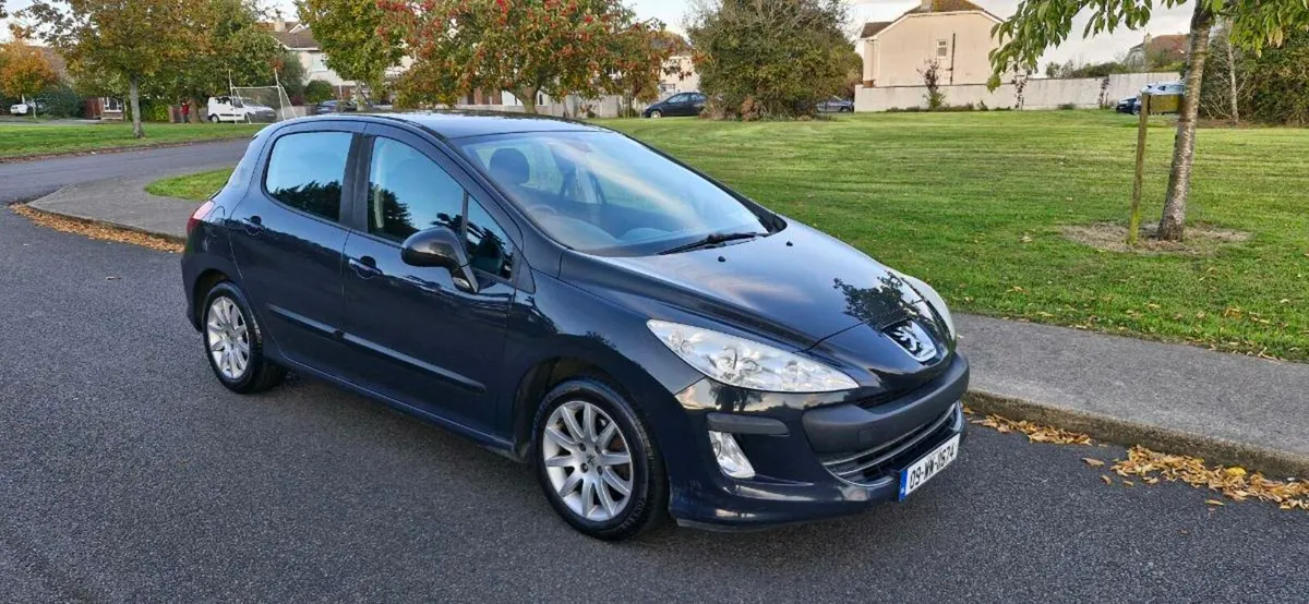 Peugeot 308 - Image 1