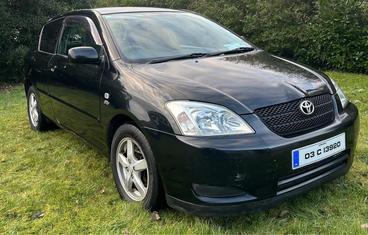 Toyota Corolla Van 2.0L - Image 3