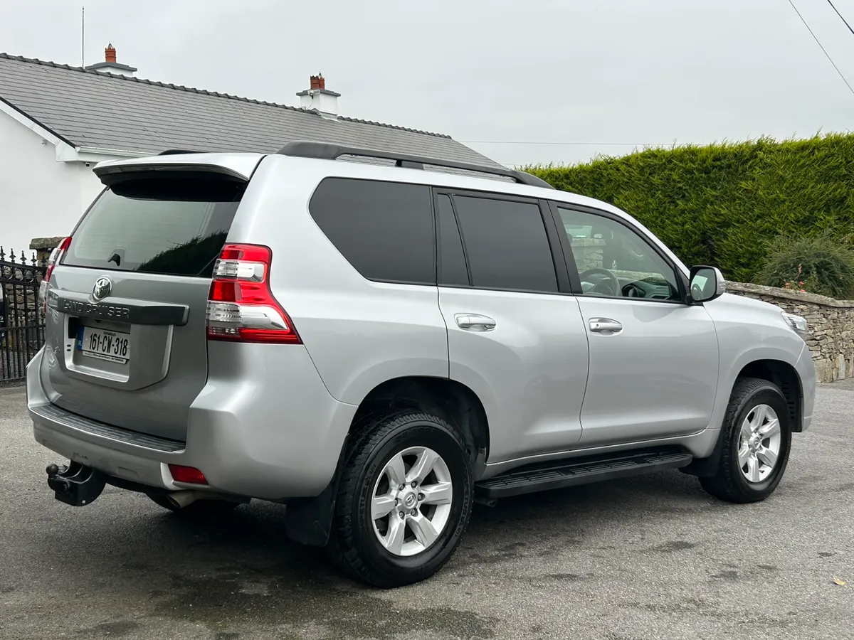 2016 Toyota Landcruiser LWB Manual - Image 2