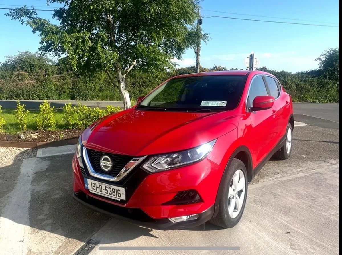 2019 Nissan Qashqai - Image 1